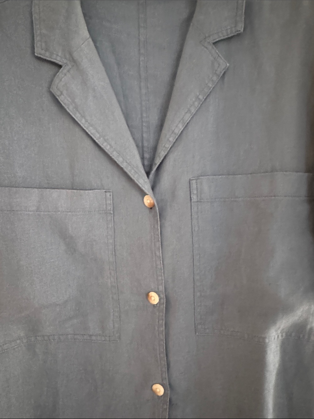 Everlane Light Blue Short-Sleeve Button Front linen shirt, sz L - Picture 3 of 6